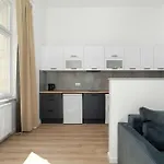 Modern Very Berry In By Renters * Poznań