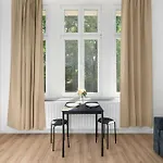 Apartament Modern Very Berry In By Renters *