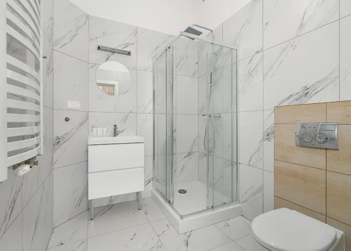 Modern Very Berry In By Renters Poznan