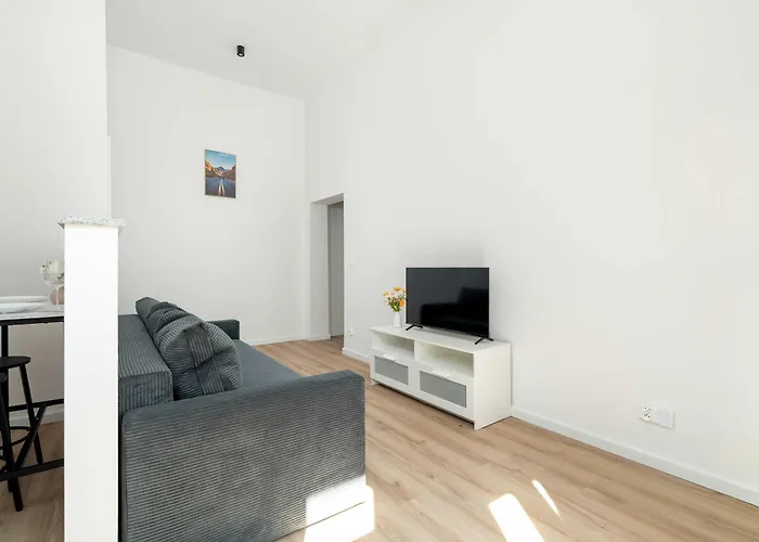 Modern Very Berry In By Renters Lägenhet *