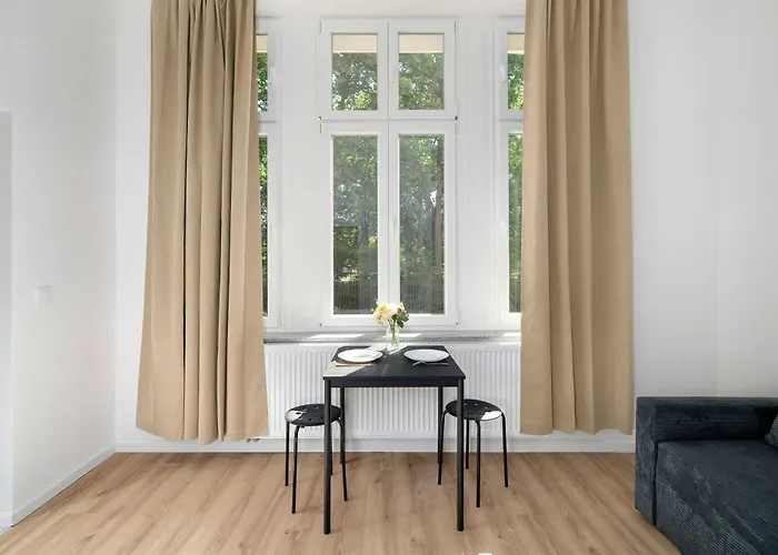 Lägenhet Modern Very Berry In By Renters *